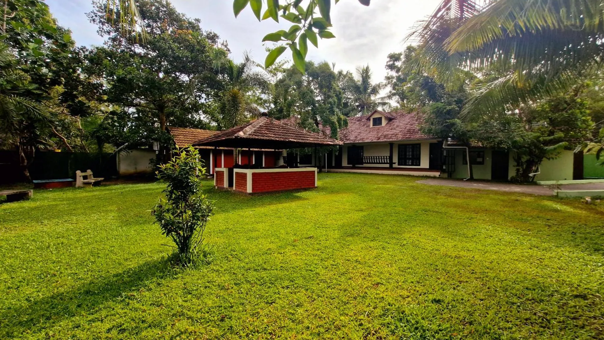 The Unplugged Escape Alappuzha Pool Resort